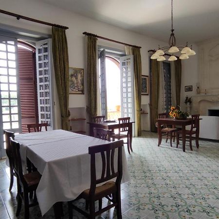 Bed and Breakfast Casa Resci - Dimora Del 1884 Триказе Экстерьер фото