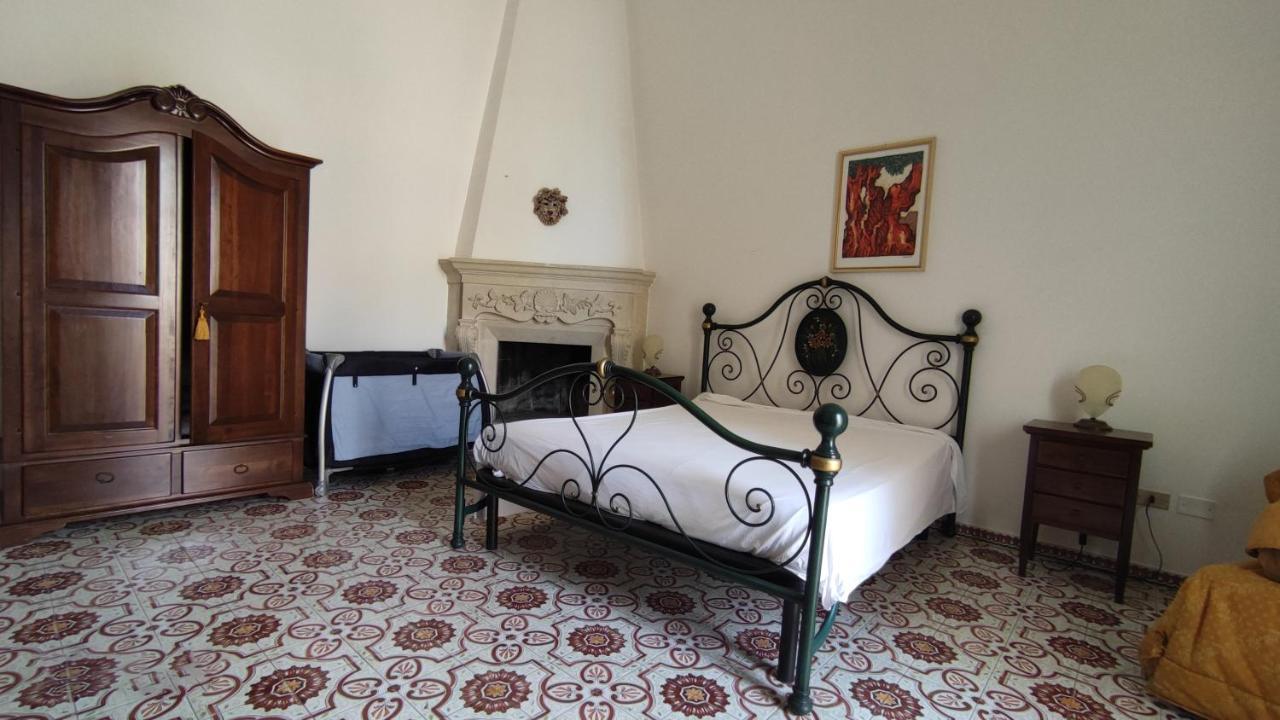 Bed and Breakfast Casa Resci - Dimora Del 1884 Триказе Экстерьер фото